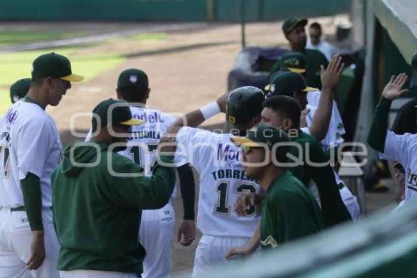 BEISBOL . PERICOS VS LEONES