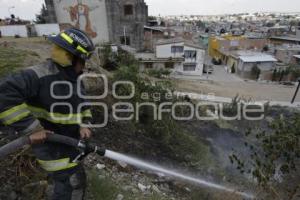 BOMBEROS . INCENDIO PASTIZAL