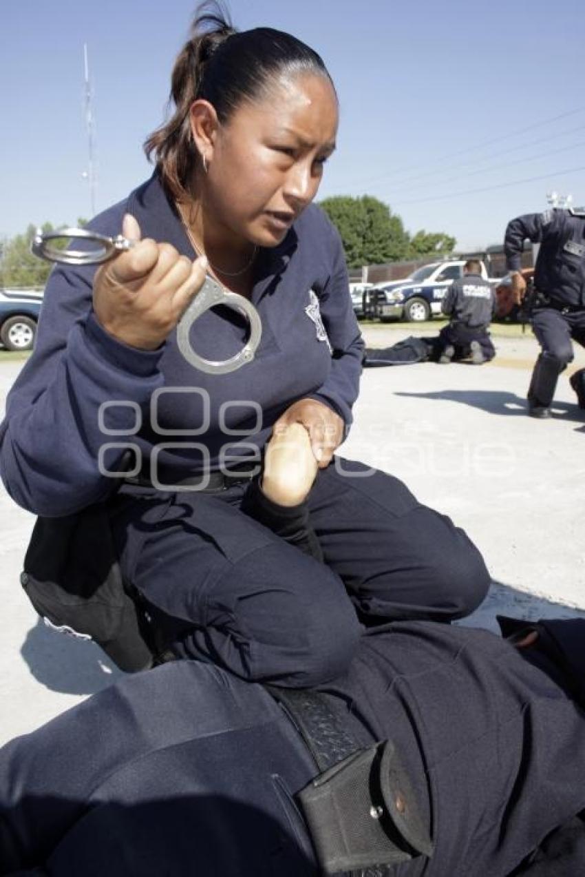 ENTRENAMIENTO POLICIACO