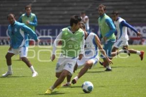 FUTBOL . ENTRENAMIENTO PUEBLA