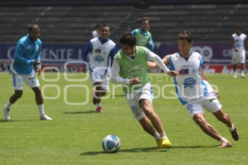 FUTBOL . ENTRENAMIENTO PUEBLA