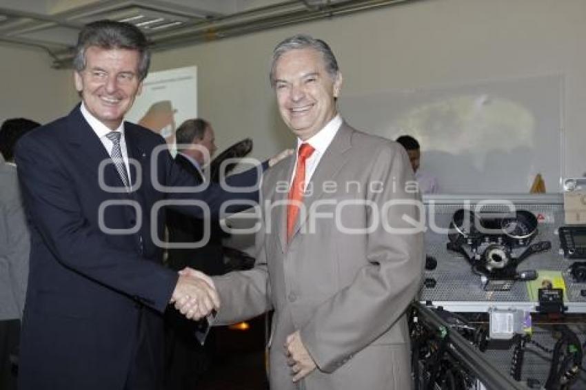 UDLAP . VW . CONVENIO