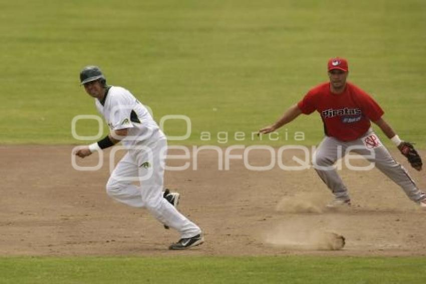 BEISBOL . PERICOS VS PIRATAS