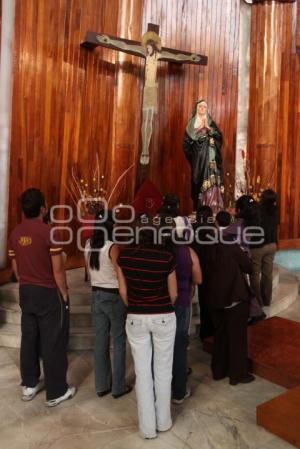 LLORA VIRGEN DE LA IGLESIA DE OCOTLÁN