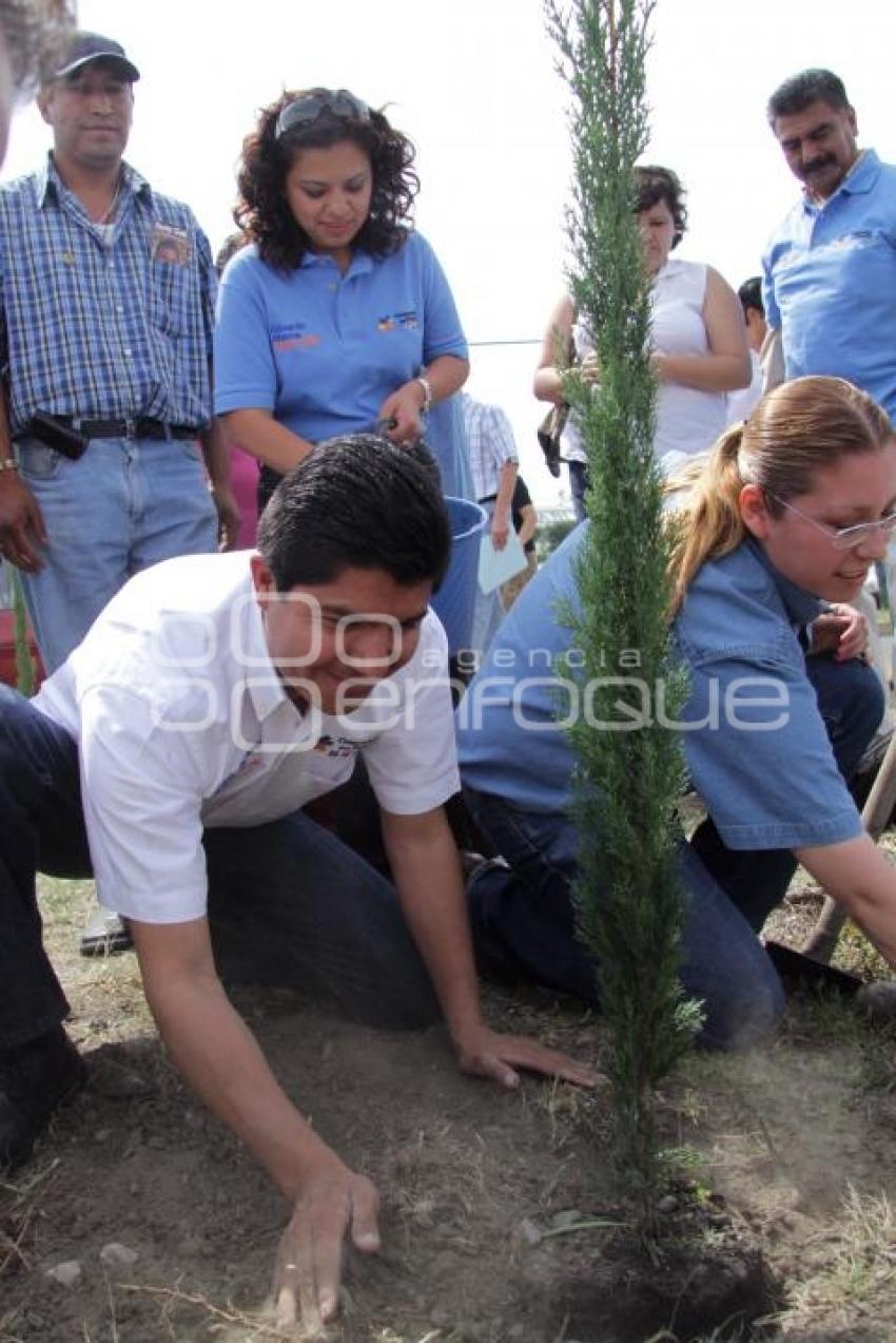 CAMPAÑA - EDUARDO RIVERA - REFORESTACIÓN