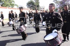 REVISTA PARA DESFILE 5 DE MAYO