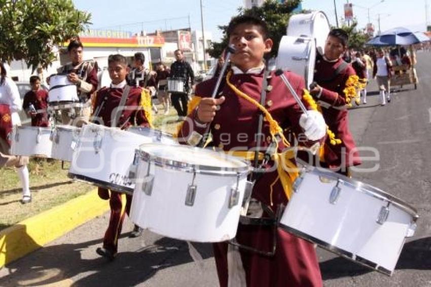 REVISTA PARA DESFILE 5 DE MAYO