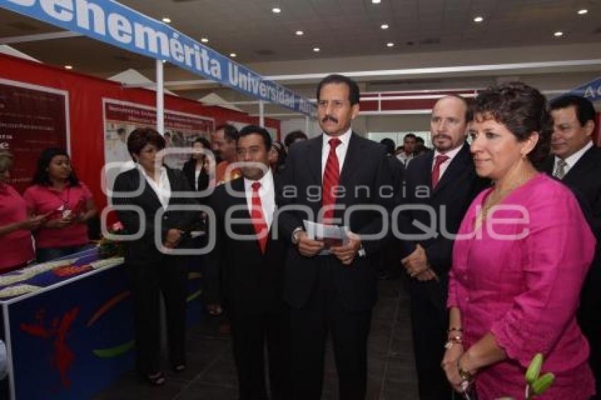 ENCUENTRO INTERNACIONAL CON LAS PROFESIONES EN LA BUAP