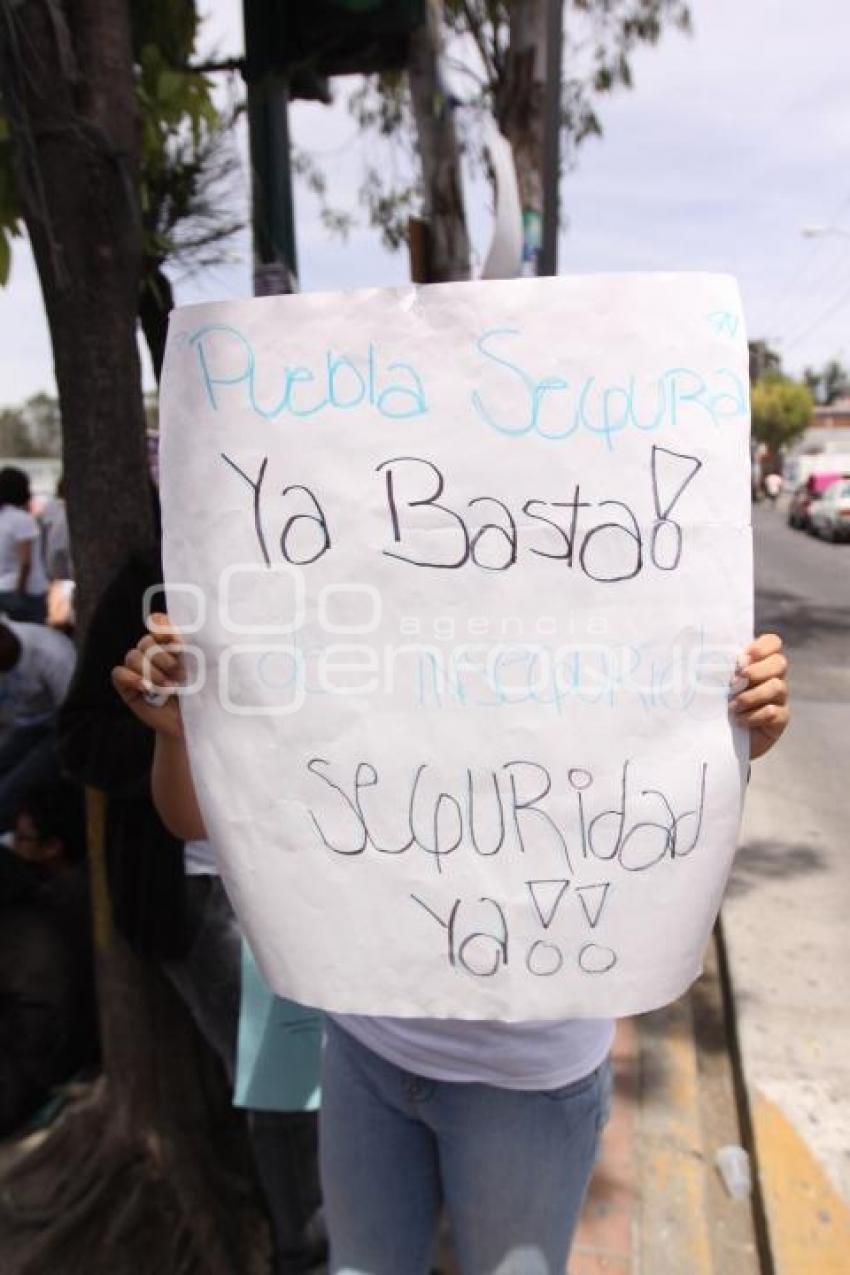 MANIFESTACIÓN ALUMNOS BUAP