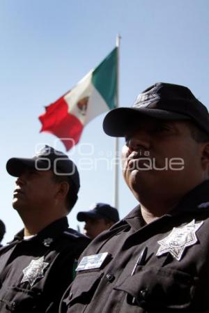 ENTREGA DE ESTIMULOS - POLICIA - AYUNTAMIENTO