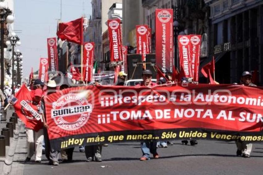 SINDICALISMO - 1º DE MAYO - MARCHA