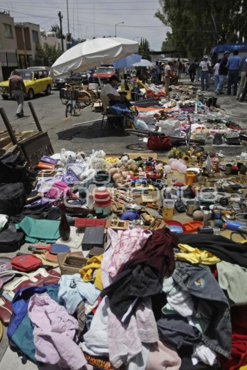 POBREZA . TIANGUIS LA POPULAR