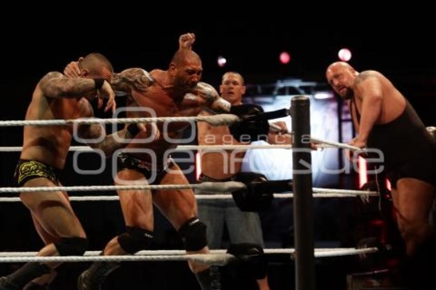 WWE - RAW TOUR 2010