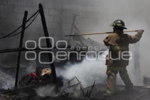 INCENDIO DE TERRENO BALDIO POR QUEMA DE PASTIZALES