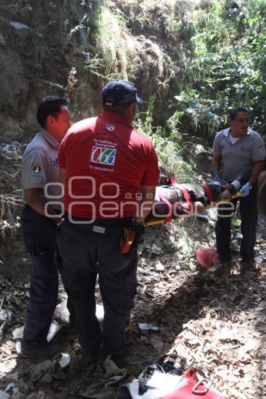 CAE JOVEN ESTUDIANTE A BARRANCA