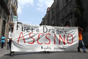 MARCHA CONTRA EL DRAGON