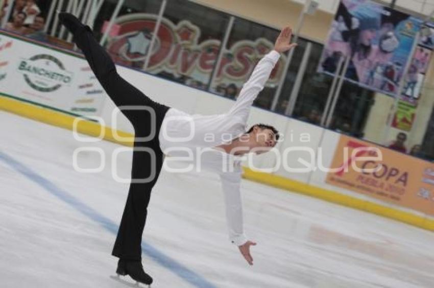 7ª COPA PUEBLA. PATINAJE SOBRE HIELO. PLAZA MILENIUM