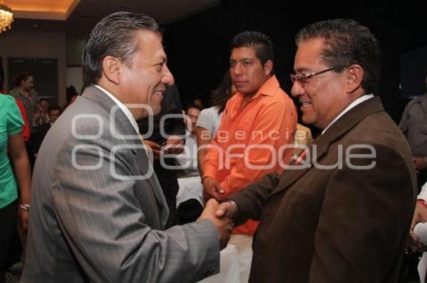 FORO PAVIMENTO Y VIVIENDA - MONTERO