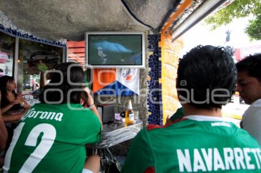 RESTAURANTES Y BARES . MUNDIAL 2010