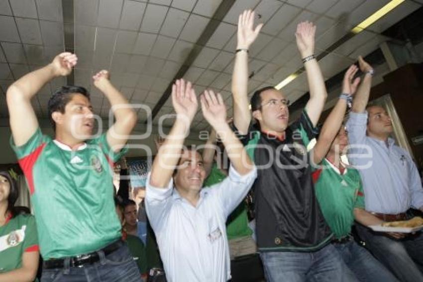 FÚTBOL . CAMPAÑAS . COMPROMISO POR PUEBLA