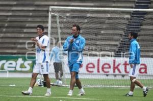 FÚTBOL . ENTRENAMIENTO PUEBLA FC