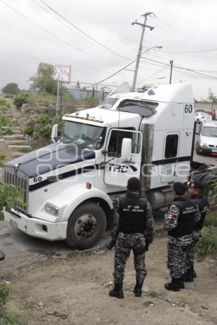 NOTA ROJA . ASESINATO EN TRAILER