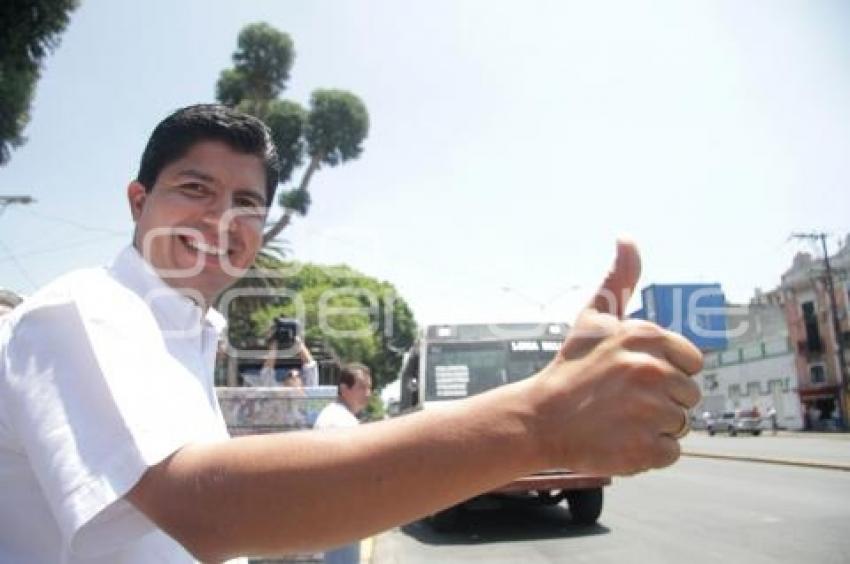 TRANPORTE PUBLICO - EDUARDO RIVERA