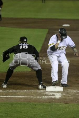 PERICOS VS GUERREROS DE OAXACA  BEISBOL