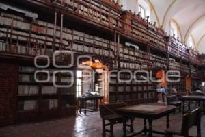 BIBLIOTECA PALAFOXIANA