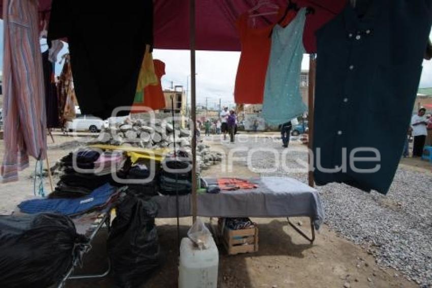 COMERCIANTES AMBULANTES. SAN DIEGO MANZANILLA