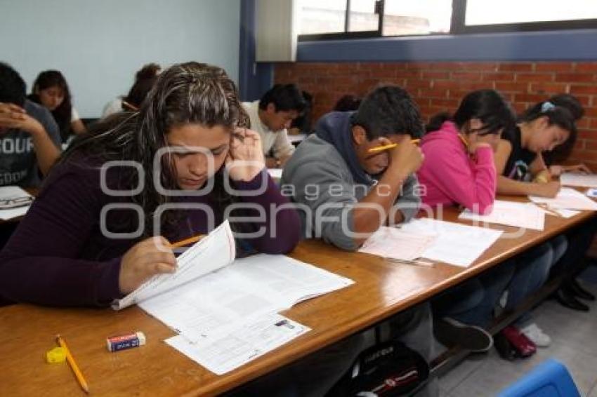 EXAMEN ADMISIÓN BUAP 2010