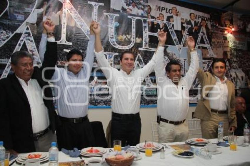 DESAYUNO NUEVA ALIANZA - RAFAEL MORENO VALLE