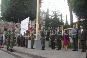 IZAMIENTO DE BANDERA