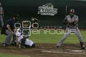 PERICOS VS LEONES