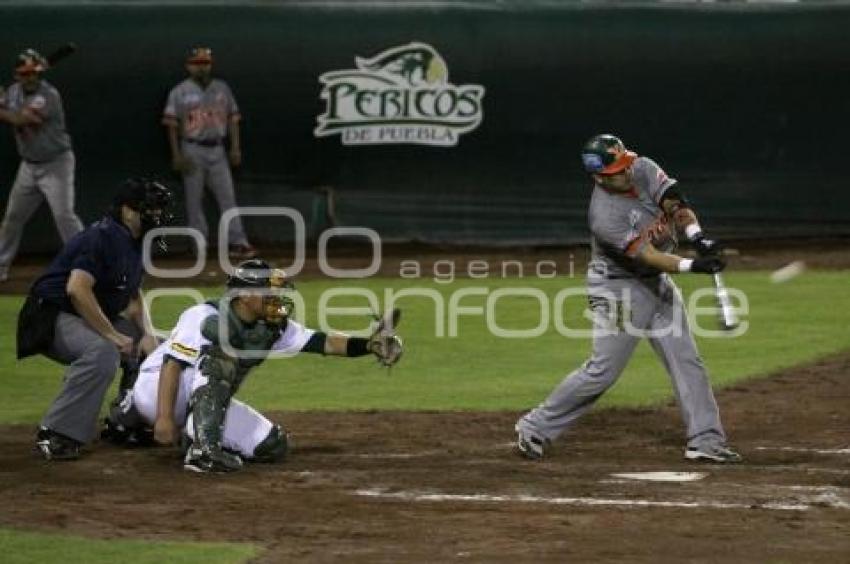 PERICOS VS LEONES