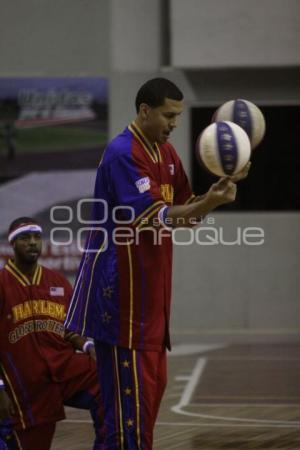 THE HARLEM GLOBETROTTERS