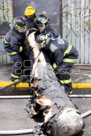 INCENDIO FÁBRICA TEXTIL