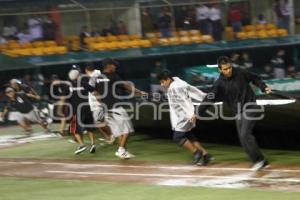 GUERREROS VS PERICOS - BEISBOL