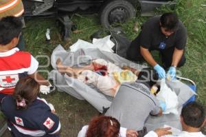 ACCIDENTE FEDERAL A ATLIXCO. PRENSADO Y MUERTO