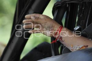 ACCIDENTE FEDERAL A ATLIXCO. PRENSADO Y MUERTO