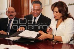 FIRMA DE CONVENIO DE CORRESPONSABILIDAD SOCIAL