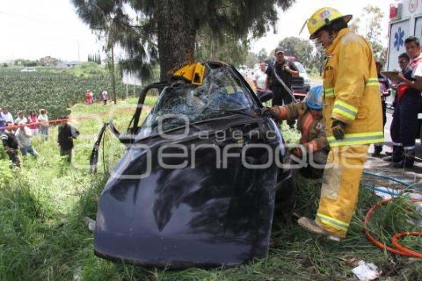 ACCIDENTE FEDERAL A ATLIXCO. PRENSADO Y MUERTO