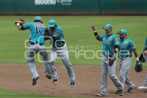 PERICOS VS SALTILLO - BEISBOL