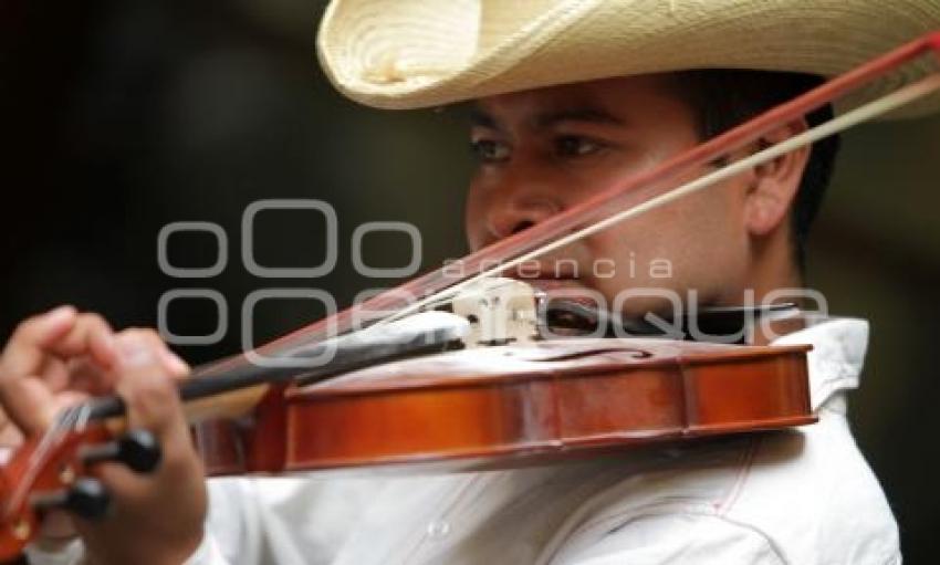 XOCHITLAN - FERIA PATRONAL