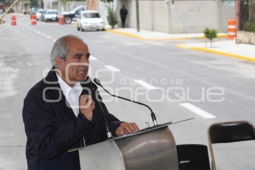 INAUGURACIÓN CALLE. COLONIA UNIVERSIDADES