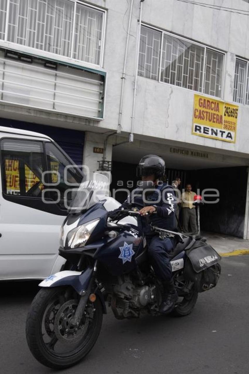 POLICÍA . ASALTO A EMPRESA