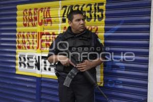 POLICÍA . ASALTO A EMPRESA