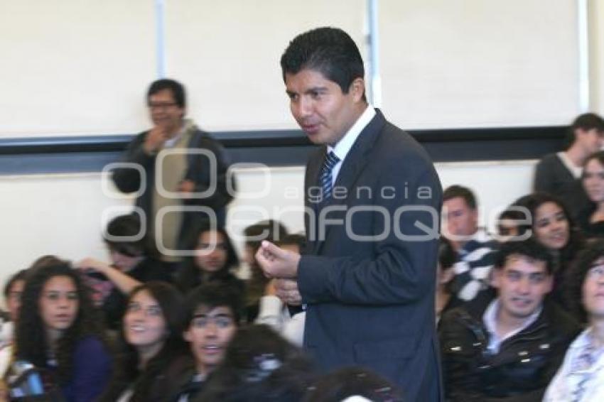 EDUARDO RIVERA - UNIVERSIDAD - ANAHUAC