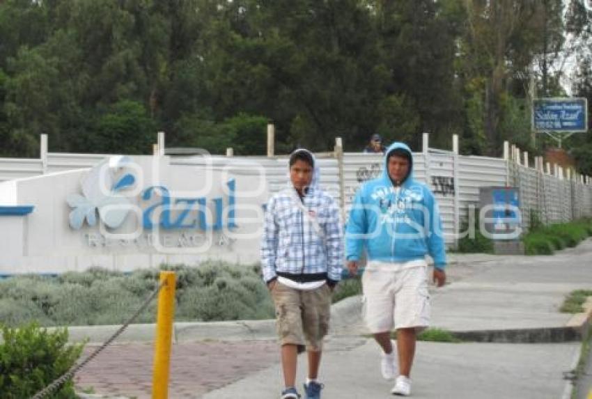 PROTESTAN VECINOS . CONSTRUCCIÓN GASOLINERA