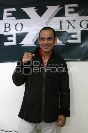 "EL FINITO" LOPEZ - BOX